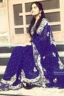 Radhika - Model in Faridkot | www.dazzlerr.com