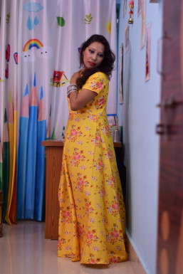 Monalisa - Model in Kolkata | www.dazzlerr.com