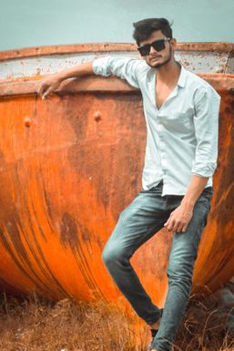 Ravi - Model in Nashik | www.dazzlerr.com