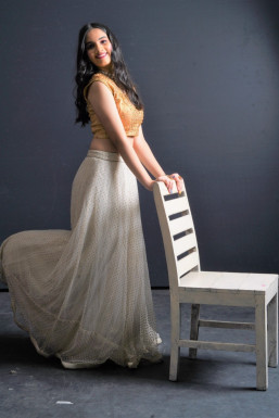 Ananya Sharma - Actor in Delhi | www.dazzlerr.com