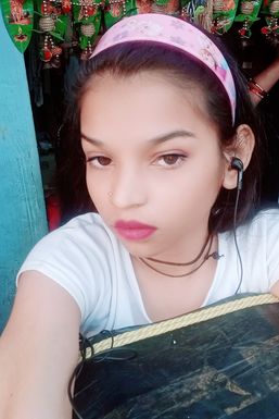 Sanjana Yadav - Actor in Mumbai | www.dazzlerr.com