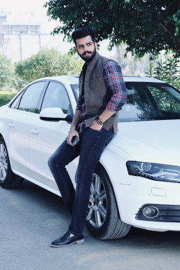 Akashdeep Singh - Model in Sangrur | www.dazzlerr.com