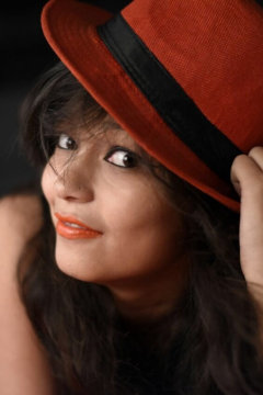 Charu Sharma Shonai - Model in Delhi | www.dazzlerr.com