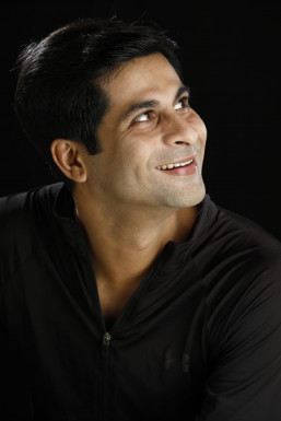 Jiyan - Actor in Mumbai | www.dazzlerr.com