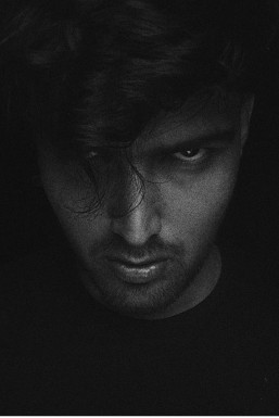 Kanav Sharma  - Model in  | www.dazzlerr.com