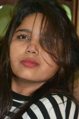 Pooja Sharma - Model in Delhi | www.dazzlerr.com