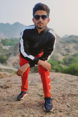 Vishvas Gurjar - Model in Jaipur | www.dazzlerr.com