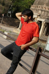 Manish Bajaj - Model in Delhi | www.dazzlerr.com