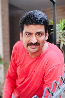 Sandip Mahajaan - Actor in Delhi | www.dazzlerr.com