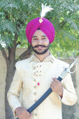 Hardeep Khaira - Model in Ganganagar | www.dazzlerr.com