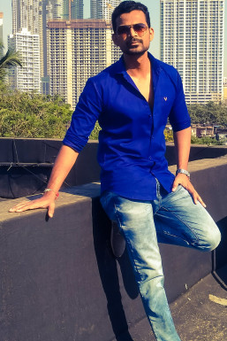 Deepak Prakash Lade - Model in  | www.dazzlerr.com