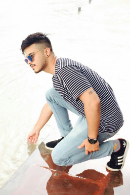 Bhuwan Sharma - Model in Delhi | www.dazzlerr.com