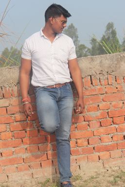 Sarwan Kumar - Model in Kanpur | www.dazzlerr.com