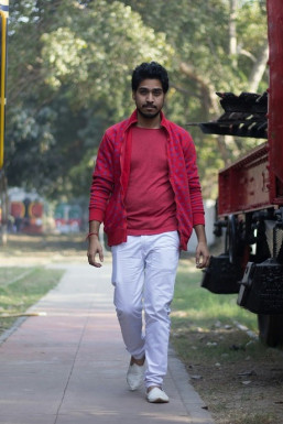 Rahul - Model in Delhi | www.dazzlerr.com