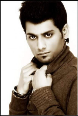 Anuj Duggal - Model in Delhi | www.dazzlerr.com