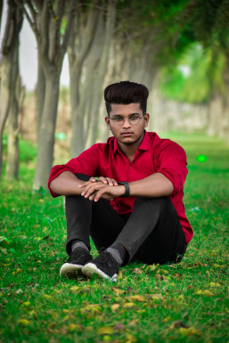 Aman Rajput - Model in Allahabad | www.dazzlerr.com