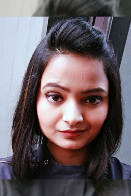 Riya Sharma - Model in Delhi | www.dazzlerr.com