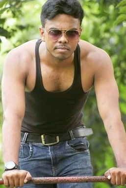 Akash Mukherjee - Model in Pune | www.dazzlerr.com