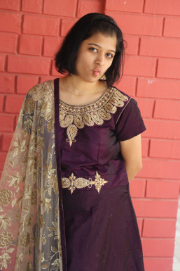 Kavya - Model in Hyderabad | www.dazzlerr.com