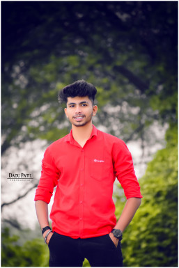 Vicky Kadam - Model in Dhule | www.dazzlerr.com