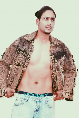 Aamir Nasim - Model in Navi Mumbai | www.dazzlerr.com