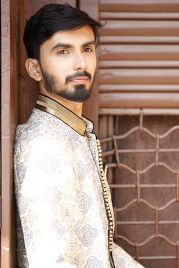 Ashish Joshi - Model in Mumbai | www.dazzlerr.com