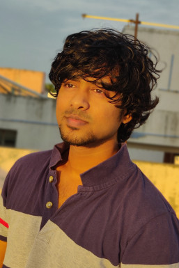 Giri Kumar - Actor in Chennai | www.dazzlerr.com