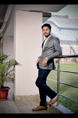 Tanveer Singh - Actor in Lucknow | www.dazzlerr.com