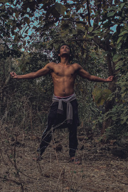 Abdullah Ansari - Actor in Roha Ashtami | www.dazzlerr.com
