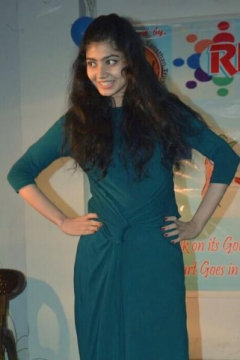 Urmimala Sinha Roy - Model in Delhi | www.dazzlerr.com