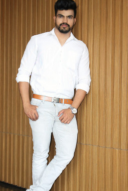 Imam Usman Shaikh - Model in Pune | www.dazzlerr.com