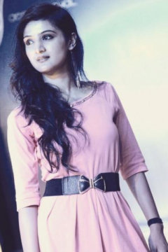 Saaya Mehta - Model in Delhi | www.dazzlerr.com