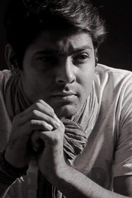 Gautam Tiwari - Model in Rishikesh | www.dazzlerr.com