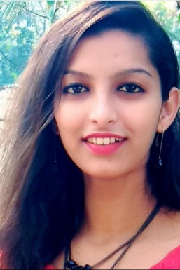 Monika Bhalerao - Model in Pune | www.dazzlerr.com