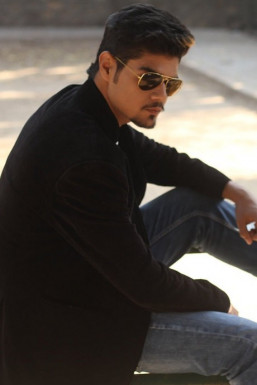 Saransh Sharma - Model in Delhi | www.dazzlerr.com