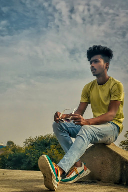 Tarun Bamnere - Actor in Mumbai | www.dazzlerr.com