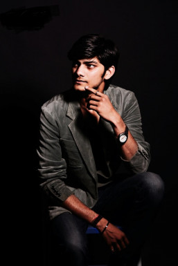 Shivam Rajput - Model in Delhi | www.dazzlerr.com