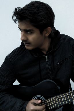 Khanmufazzal - Model in Lucknow | www.dazzlerr.com