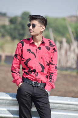 Prince Vishwakarma - Anchor in Indore | www.dazzlerr.com