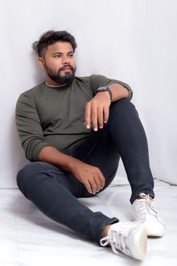 Akash Shinde - Model in Pune | www.dazzlerr.com