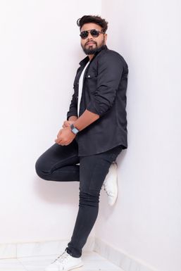 Akash Shinde - Model in Pune | www.dazzlerr.com