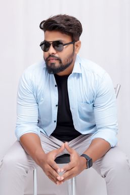 Akash Shinde - Model in Pune | www.dazzlerr.com