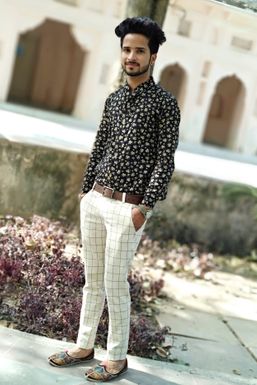 Ajay Tailor - Model in Udaipur | www.dazzlerr.com