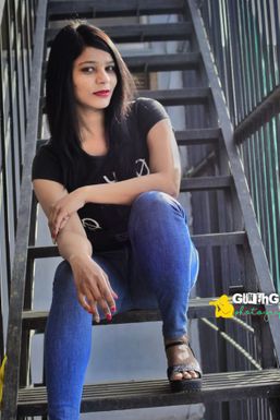 Shilpy Mittal - Model in Noida | www.dazzlerr.com