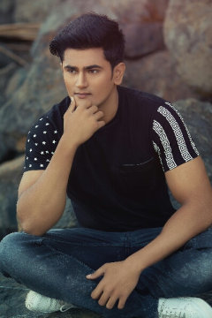 Himanshu Verma - Model in Delhi | www.dazzlerr.com