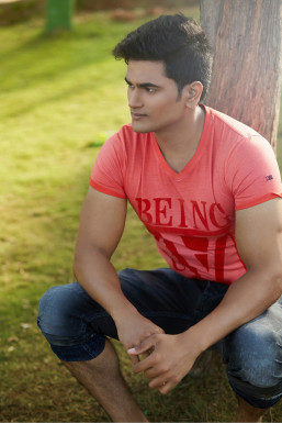 Himanshu Verma - Model in Delhi | www.dazzlerr.com