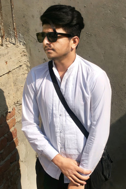 Husain Ali - Model in Jaipur | www.dazzlerr.com