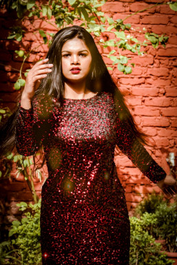 Prerana Bhatnagar - Model in New Delhi | www.dazzlerr.com