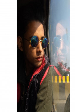Aryan Jaiswal - Actor in Varanasi | www.dazzlerr.com