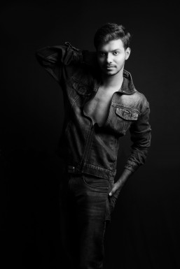 Akhil Jilla - Model in Hyderabad | www.dazzlerr.com